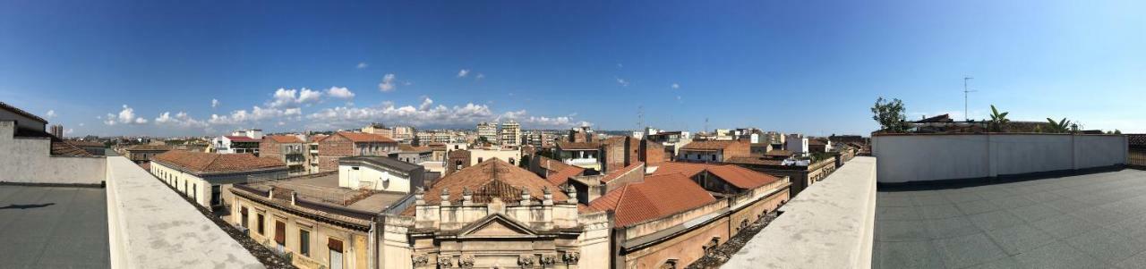 B&B 4 Elementi Catania Kültér fotó